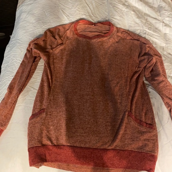 Lightweight crew neck with pockets - Picture 1 of 2